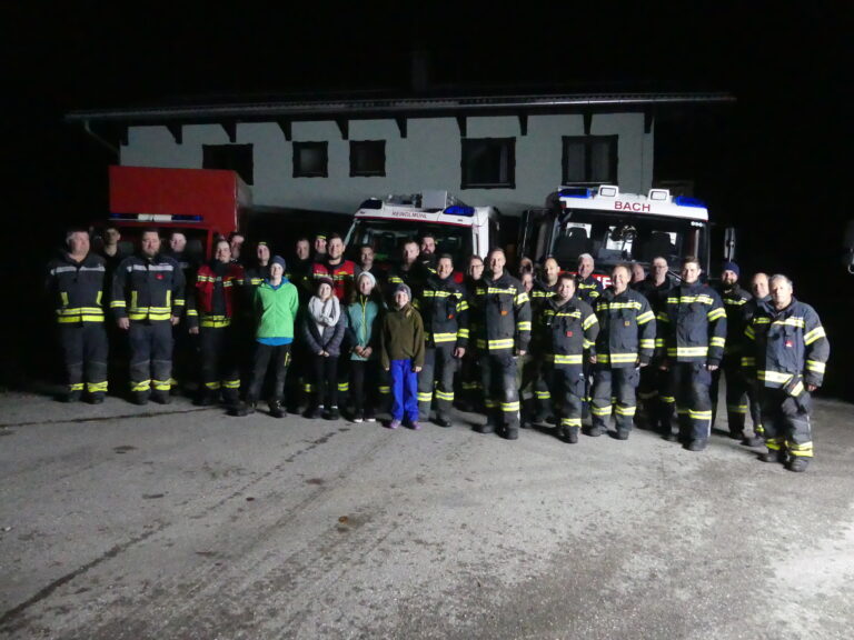 Übung FF-Reindlmühl mit FF-Bach Brand Kreuzingalm